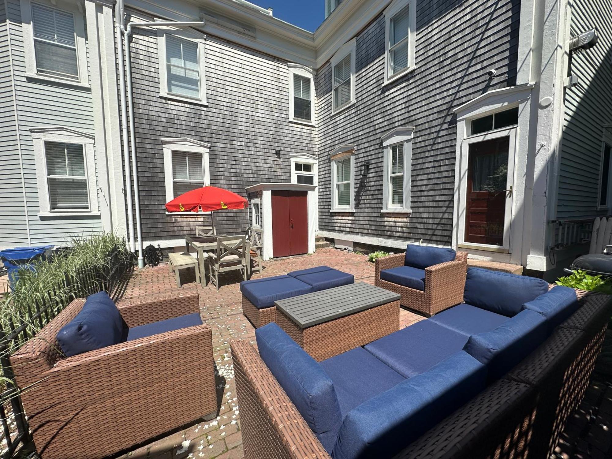 Entire Charming Victorian Home Downtown Torre di Newport Esterno foto