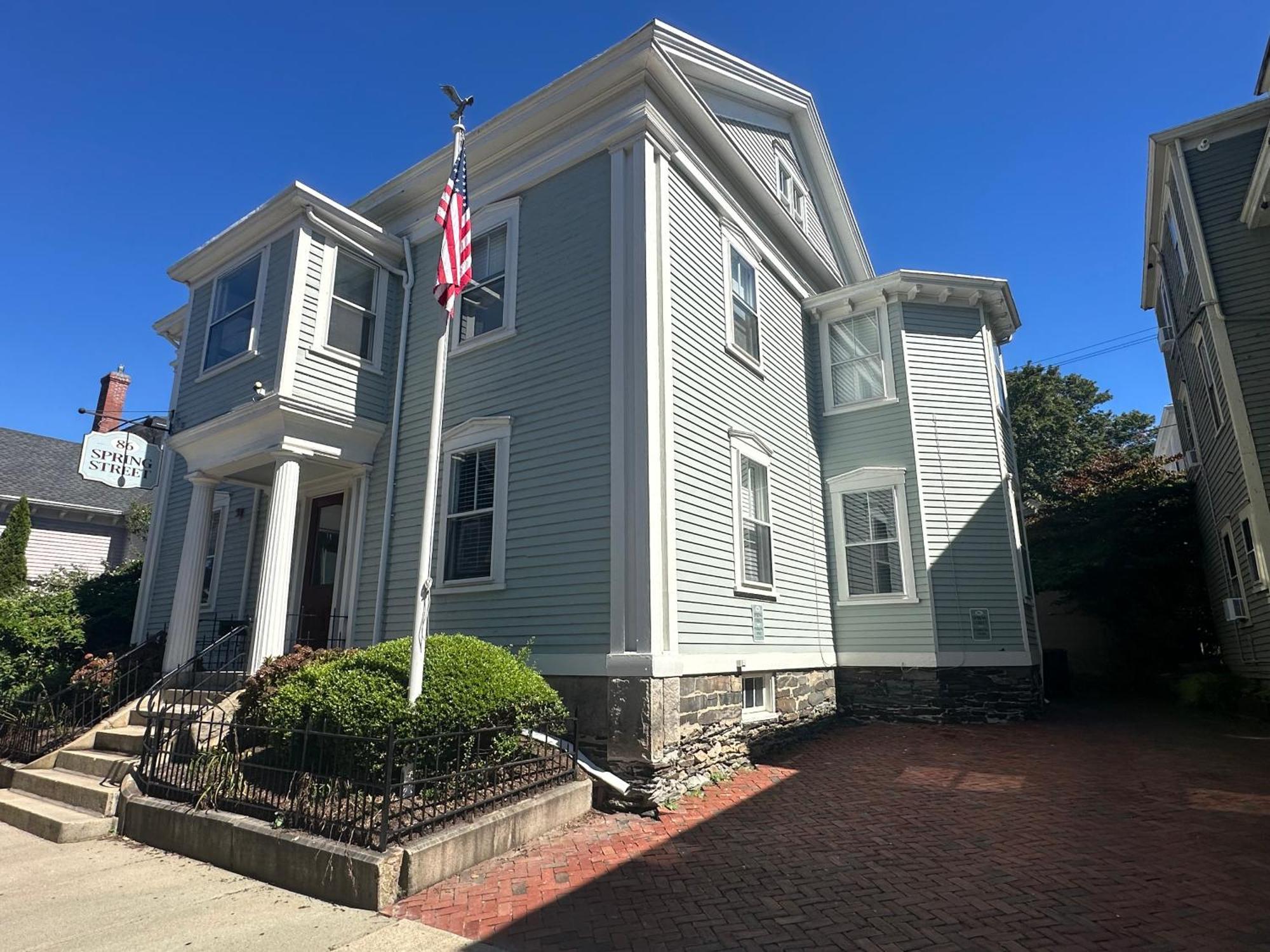 Entire Charming Victorian Home Downtown Torre di Newport Esterno foto