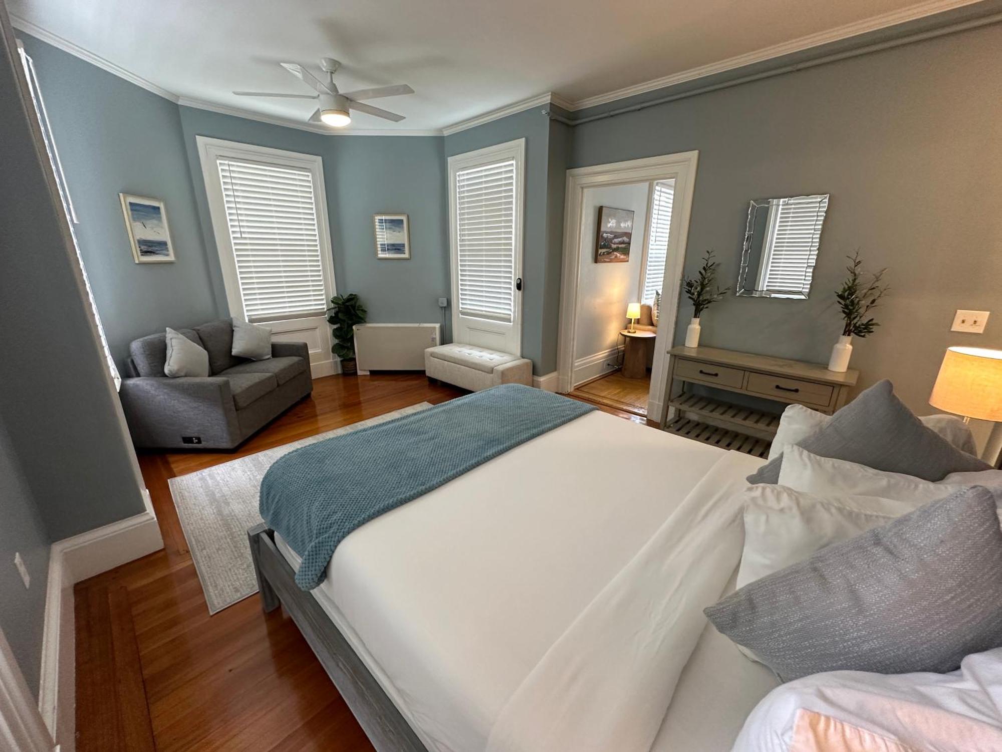 Entire Charming Victorian Home Downtown Torre di Newport Esterno foto